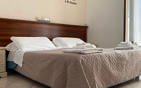 Mamamia Guesthouse